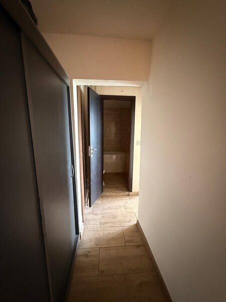 Teiul Doamnei, Maica Domnului, strada Otesani, 10 min. metrou Obor.